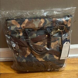 R. Riveter **SPECIAL EDITION** Otto Trailblazer Camouflage Bag